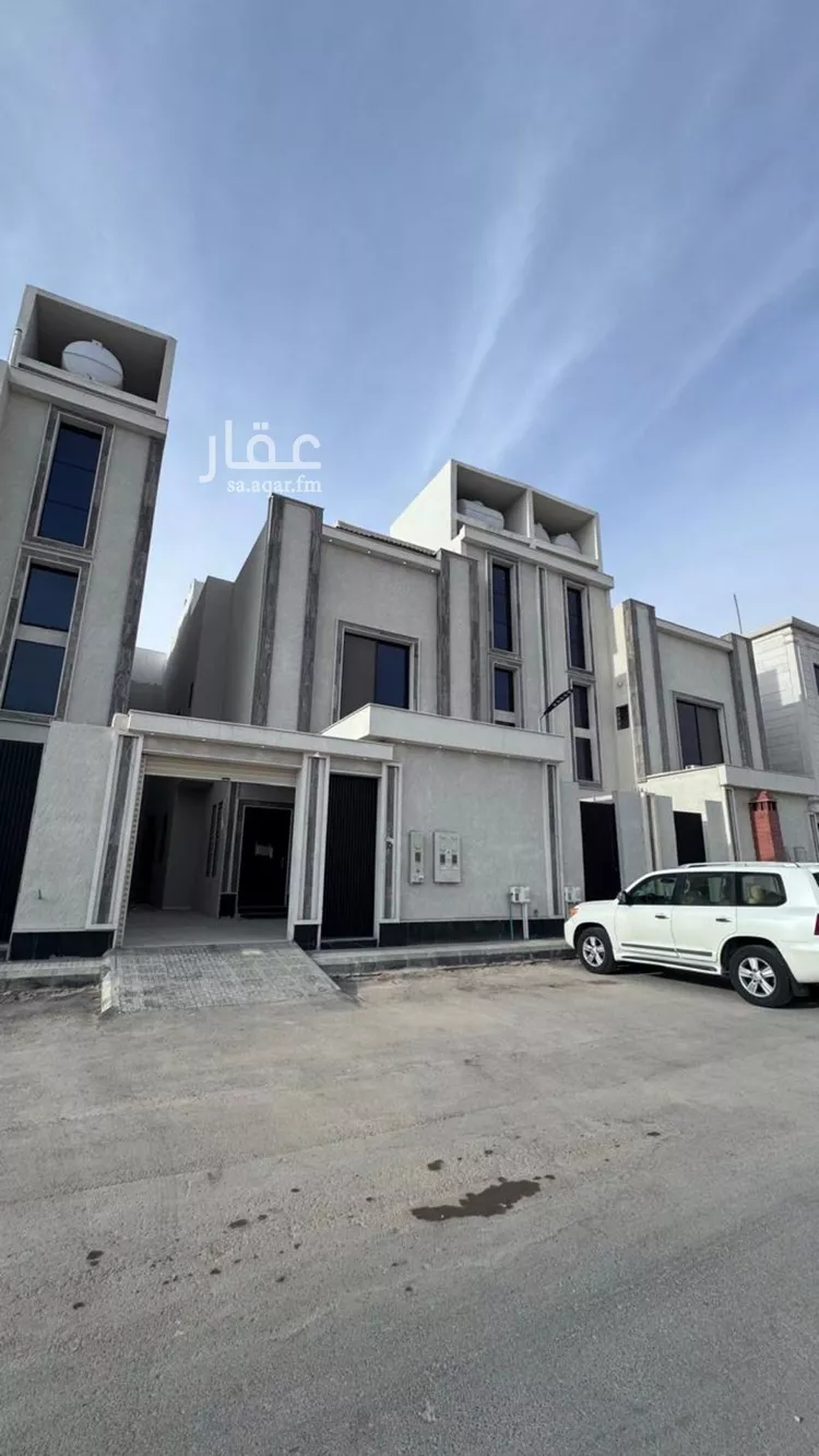Floor for Sale in Riyadh Al Maizilah