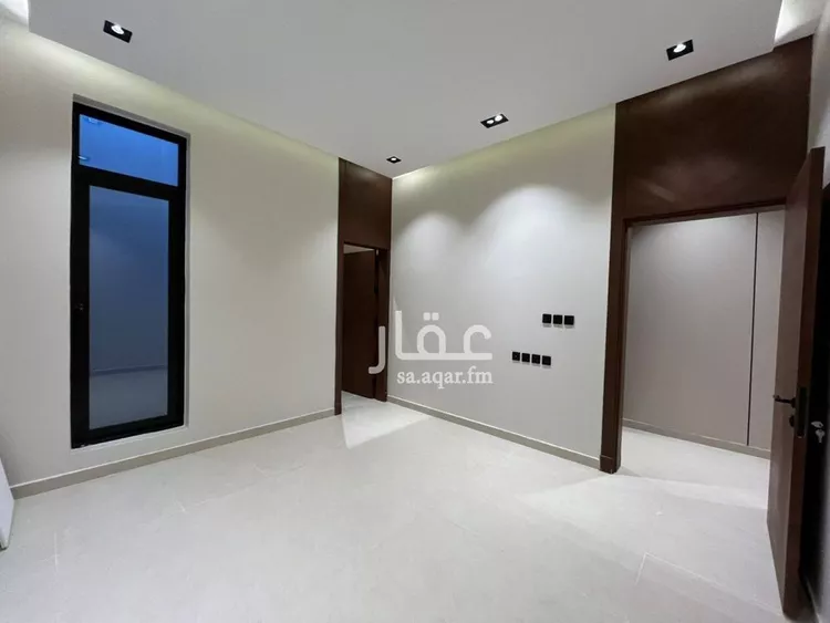 فيلا للبيع في شارع أبي الحسن الأسفرائيني, حي المهدية, مدينة الرياض, منطقة الرياض 15