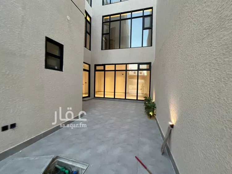 Villa for Sale in Riyadh Al Mahdiyah صورة 3