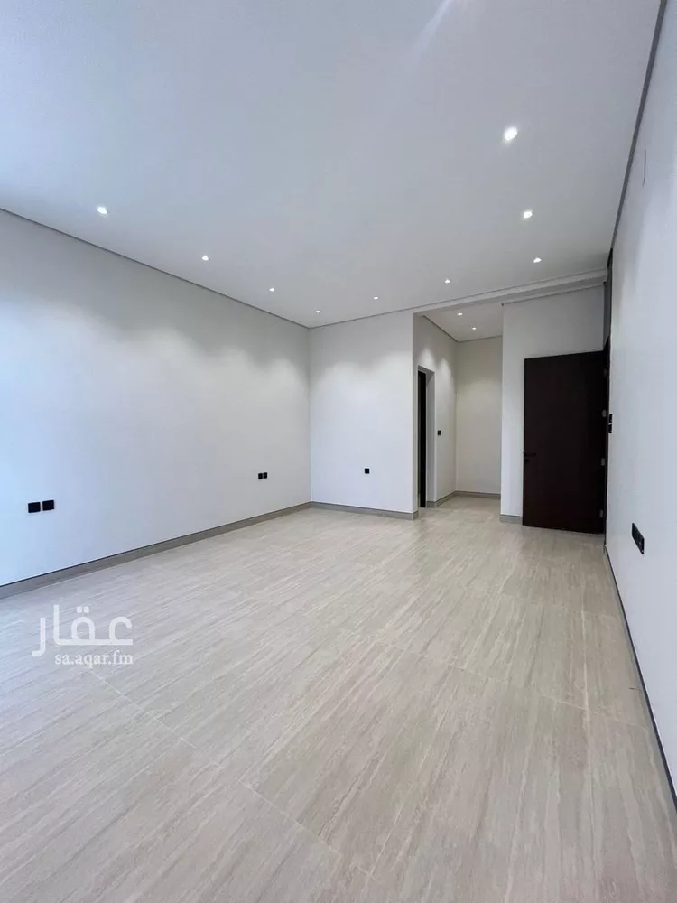 Villa for Sale in Riyadh Al Mahdiyah 15