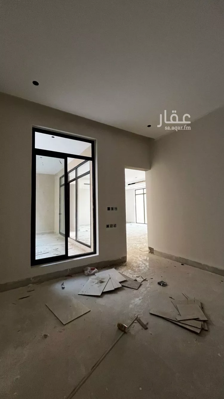 فيلا للبيع في شارع عبدالقادر بن عبدالوارث, حي المهدية, مدينة الرياض, منطقة الرياض صورة 3