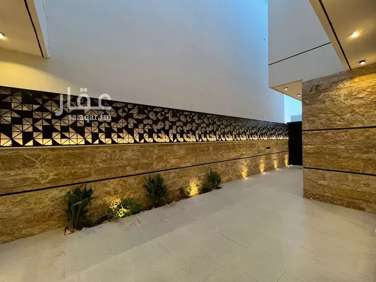 فيلا للبيع في شارع أبي الحسن الأسفرائيني, حي المهدية, مدينة الرياض, منطقة الرياض صورة 5