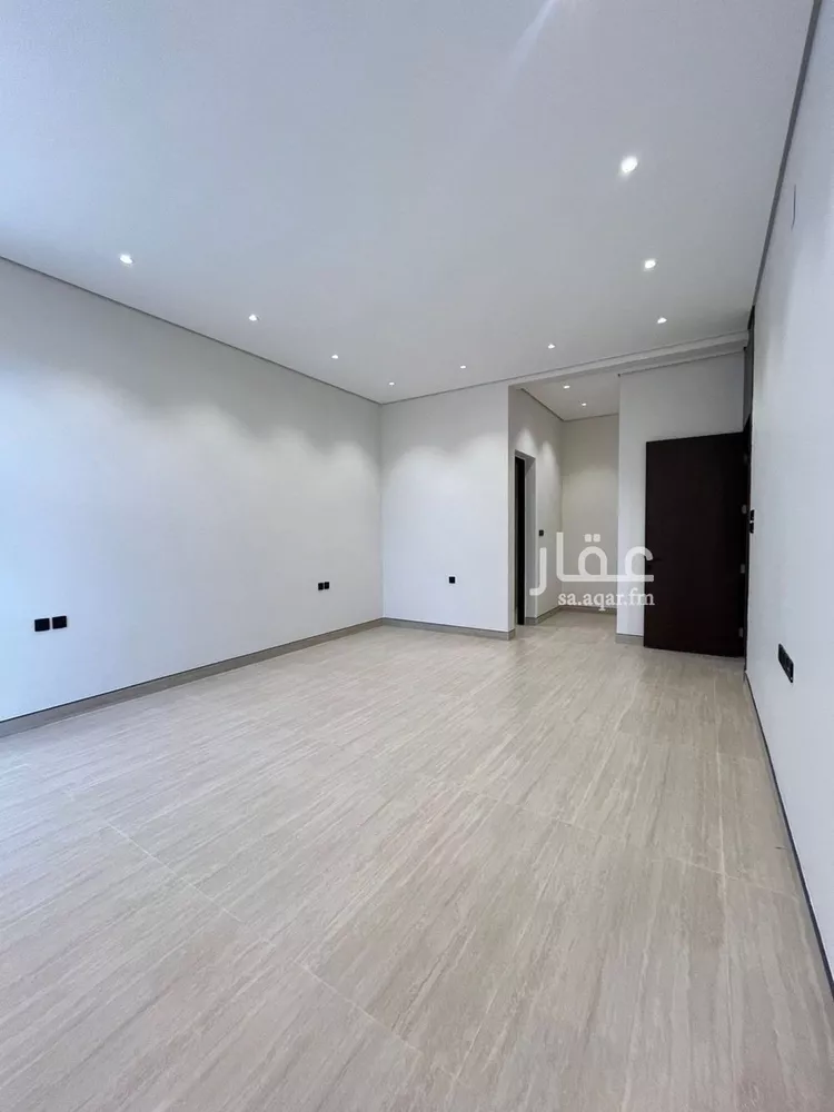 Villa for Sale in Riyadh Al Mahdiyah 14
