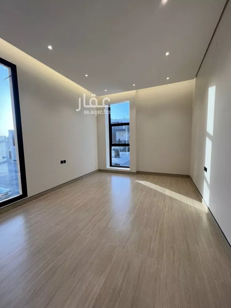 Villa for Sale in Riyadh Al Mahdiyah 13