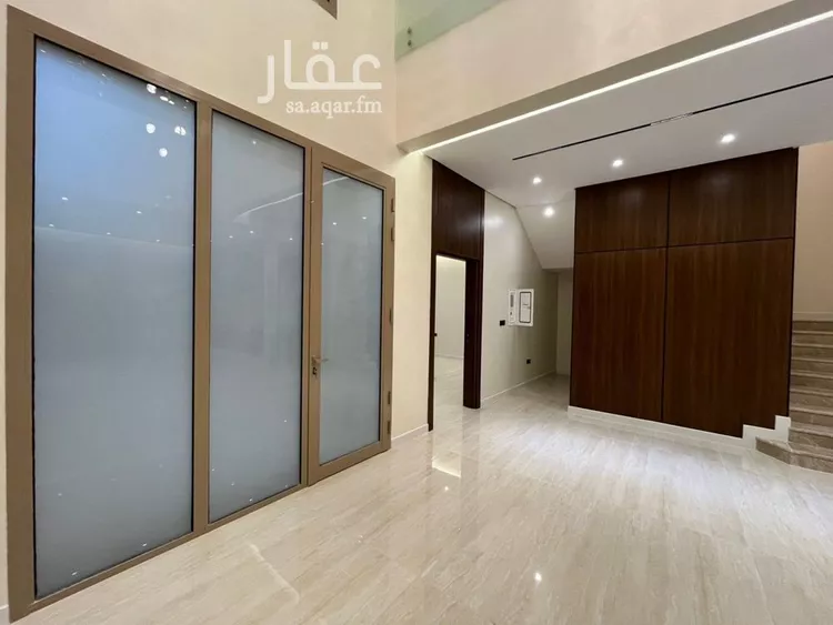فيلا للبيع في شارع أحمد مفتي المكي الحنفي, حي المهدية, مدينة الرياض, منطقة الرياض