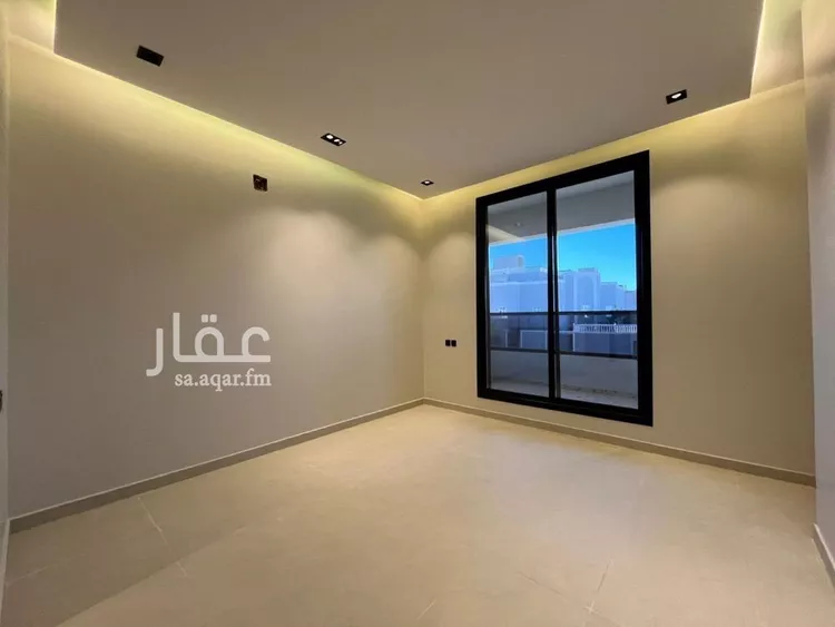 فيلا للبيع في شارع أبي الحسن الأسفرائيني, حي المهدية, مدينة الرياض, منطقة الرياض صورة 4