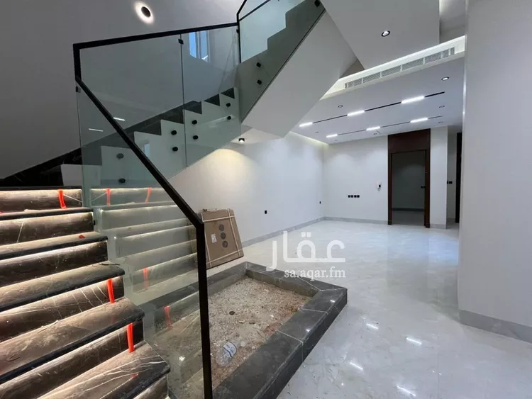 فيلا للبيع في شارع سلمان بن أبي القاسم, حي المهدية, مدينة الرياض, منطقة الرياض صورة 2