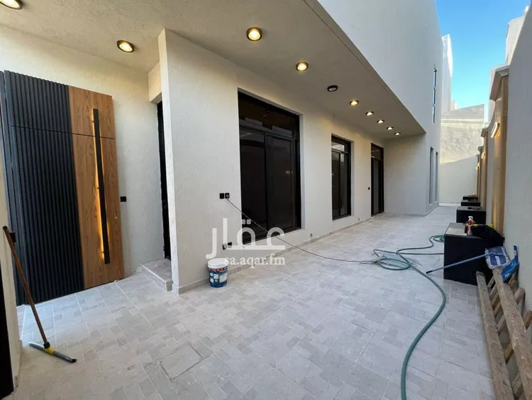 فيلا للبيع في شارع أبي الحسن الأسفرائيني, حي المهدية, مدينة الرياض, منطقة الرياض 7