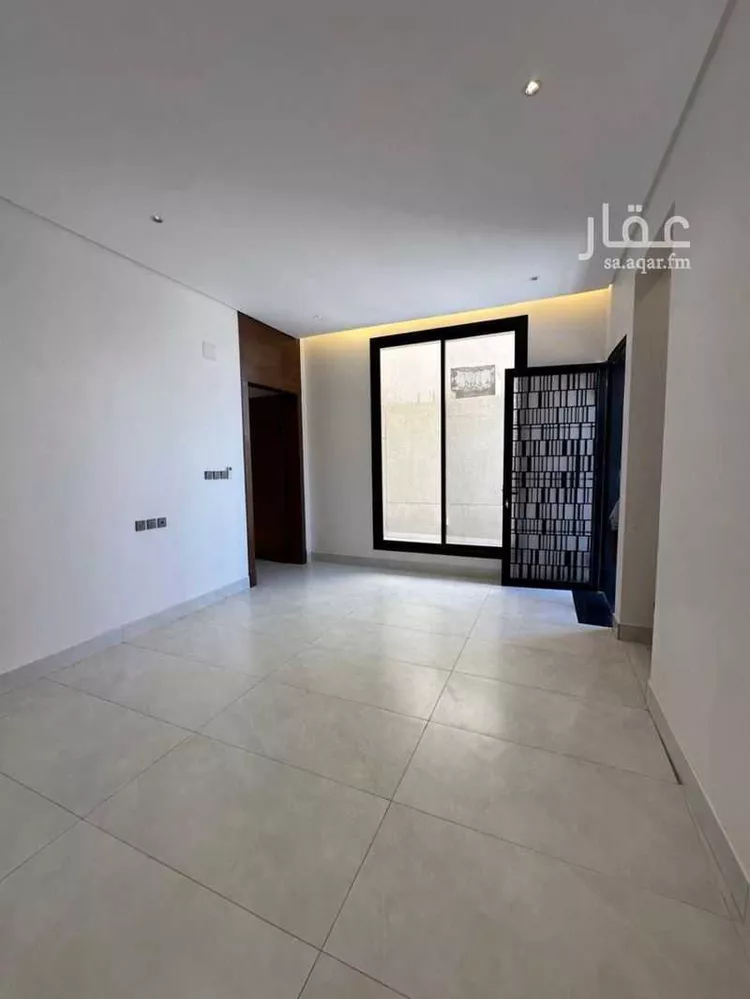 فيلا للإيجار في شارع يحيى بن خالد البرمكي, حي المهدية, مدينة الرياض, منطقة الرياض صورة 3