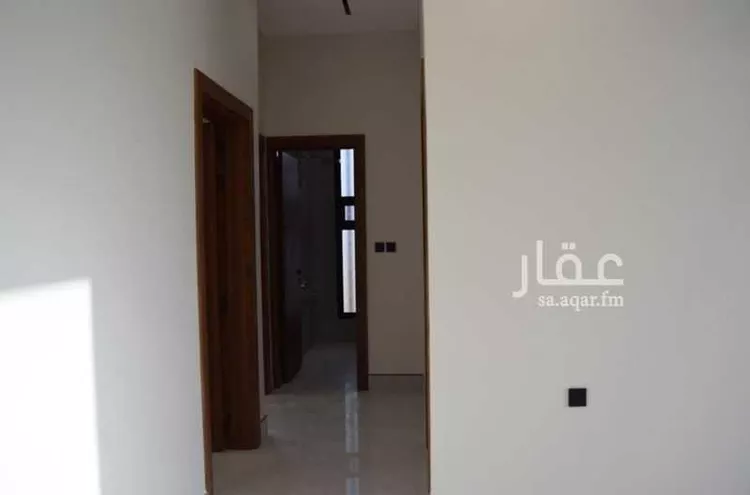 عمارة للإيجار في شارع عمير بن سنان بن عرفطة, حي المهدية, مدينة الرياض, منطقة الرياض صورة 2