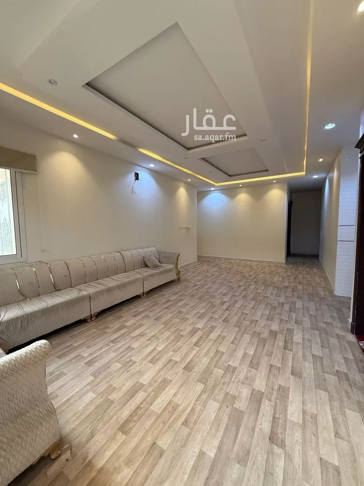 فيلا للبيع في شارع ابن زيد الازدي, حي نوارة, مدينة المزاحمية, منطقة الرياض صورة 3