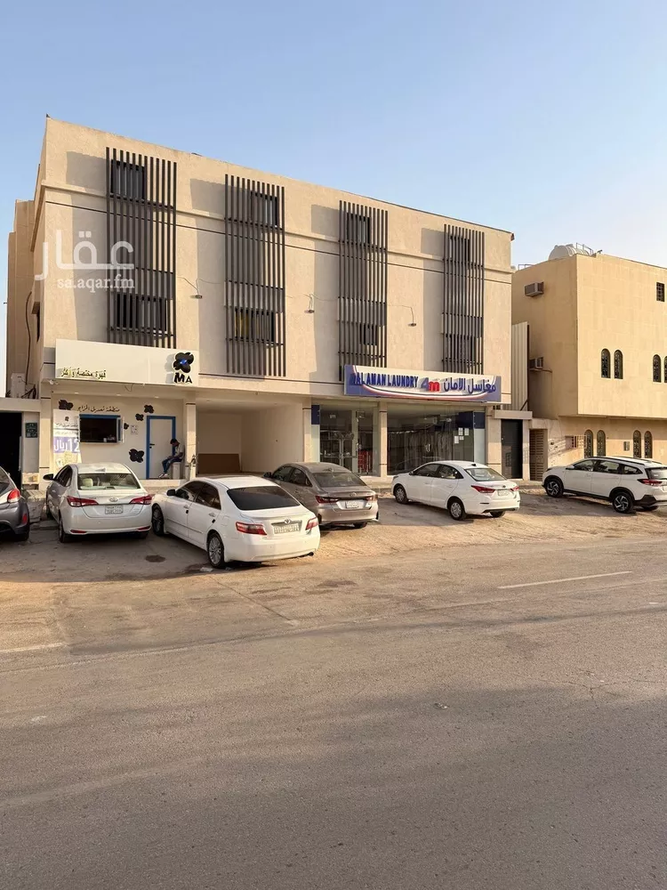 عمارة للبيع في شارع محمد بن هادي بن قرملة, حي النسيم الشرقي, مدينة الرياض, منطقة الرياض صورة 3