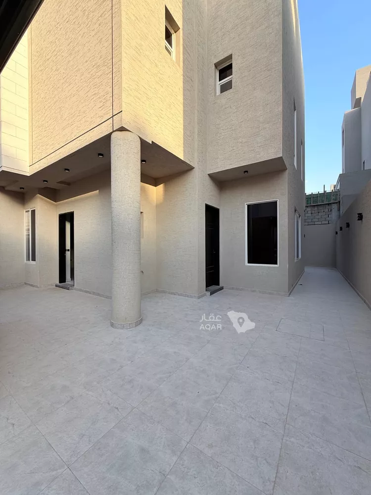 Villa for Sale in Riyadh An Narjis 8