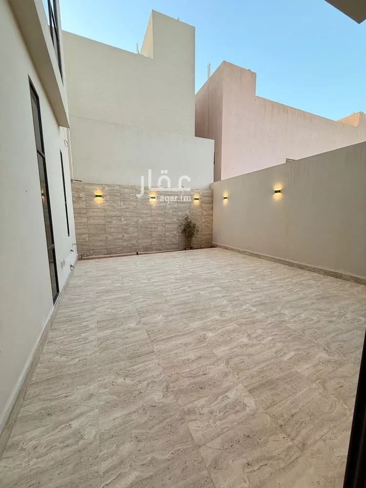 فيلا للإيجار في شارع السلمانية, حي السليمانية, مدينة الدرعية, منطقة الرياض صورة 2