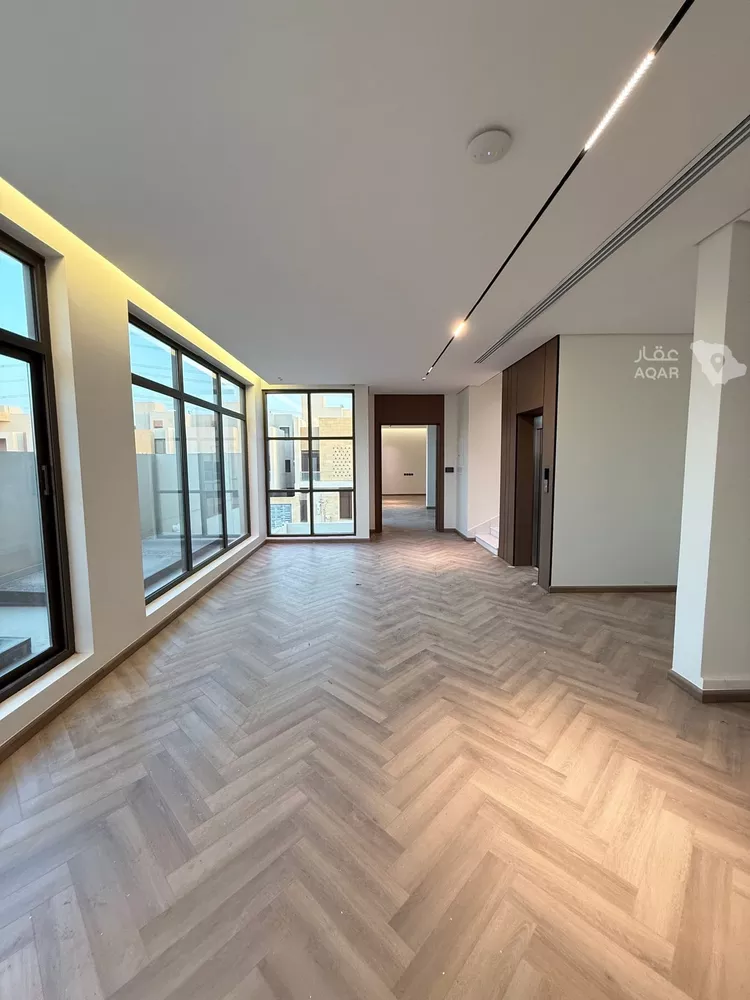 Villa for Rent in Ad Diriyah Al Khalidiyah 16