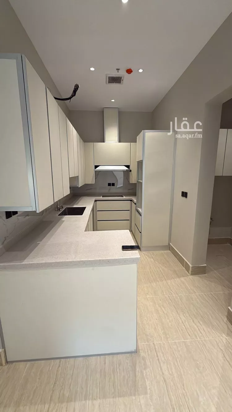 شقة للإيجار في شارع تبوك, حي اليرموك, مدينة الرياض, منطقة الرياض صورة 3