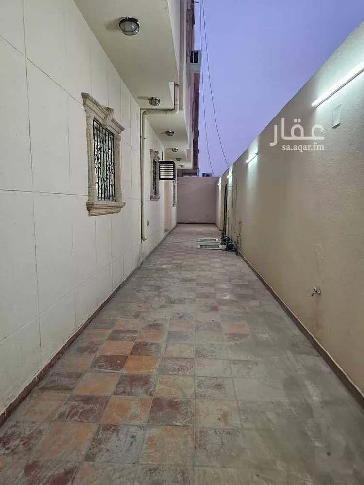 دور للإيجار في شارع عمر المورق ، حي العزيزية ، الرياض ، منطقة الرياض صورة 4