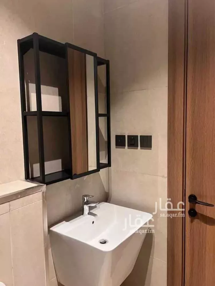 شقة للإيجار في شارع الامير عبدالعزيز بن فهد بن عبدالعزيز, حي الحزام الذهبي, مدينة الخبر, المنطقة الشرقية صورة 2