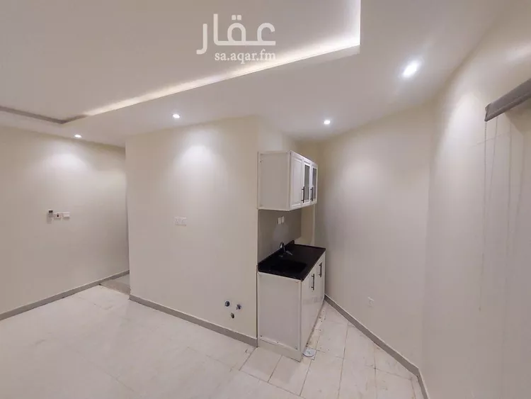 شقة للإيجار في شارع عزيز بن عمير, حي النزهة, مدينة الرياض, منطقة الرياض صورة 3