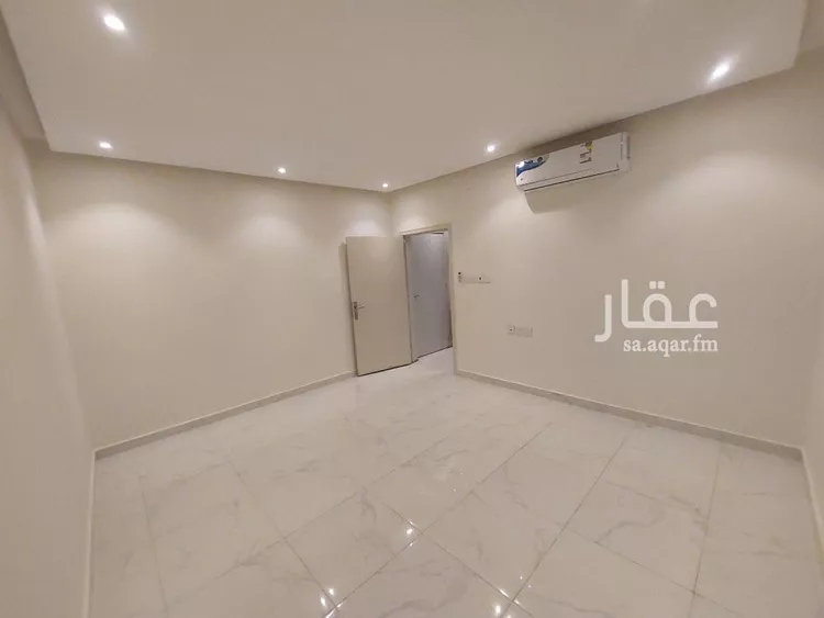 شقة للإيجار في شارع ميناء الاحمدي, حي إشبيلية, مدينة الرياض, منطقة الرياض صورة 3