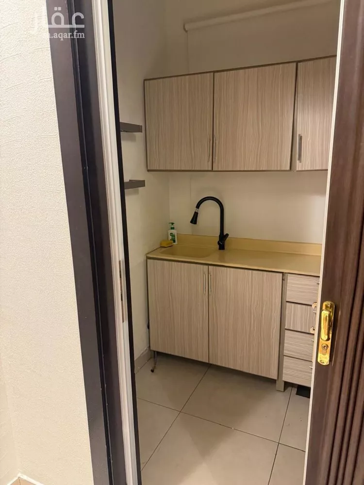 شقة للإيجار في شارع عذير, حي الوادي, مدينة الرياض, منطقة الرياض صورة 5