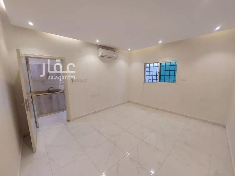 شقة للإيجار في شارع ميناء الاحمدي, حي إشبيلية, مدينة الرياض, منطقة الرياض