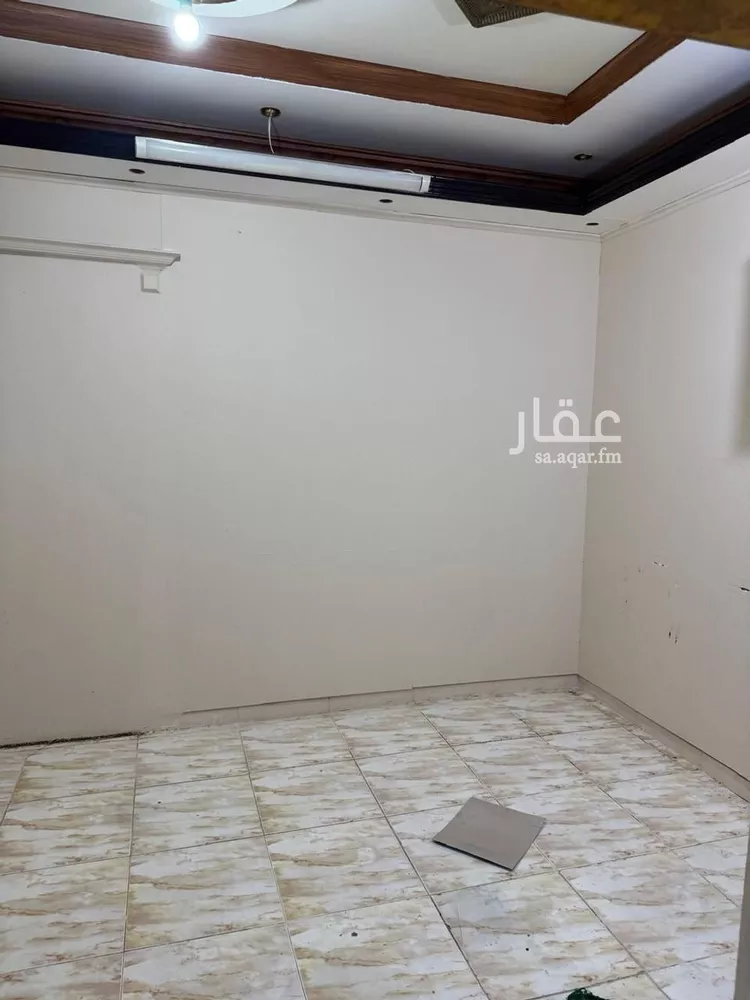 فيلا للإيجار في شارع بويط, حي إشبيلية, مدينة الرياض, منطقة الرياض صورة 2