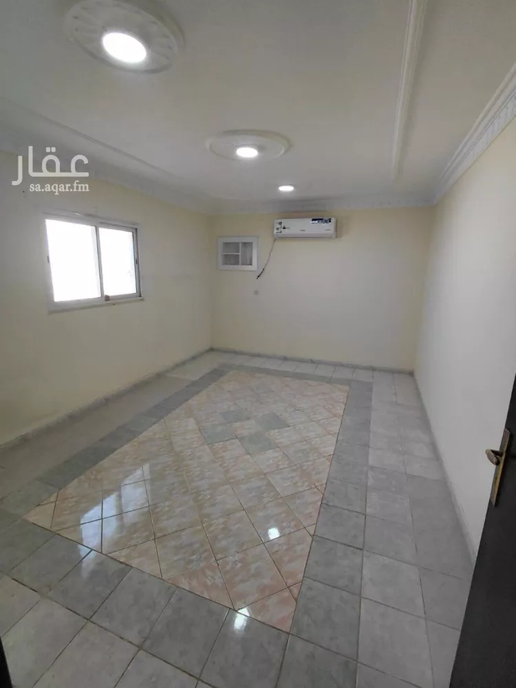 شقة للإيجار في شارع ميناء الاحمدي, حي إشبيلية, مدينة الرياض, منطقة الرياض