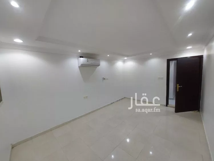 شقة للإيجار في شارع حمام الانف, حي الملقا, مدينة الرياض, منطقة الرياض صورة 3