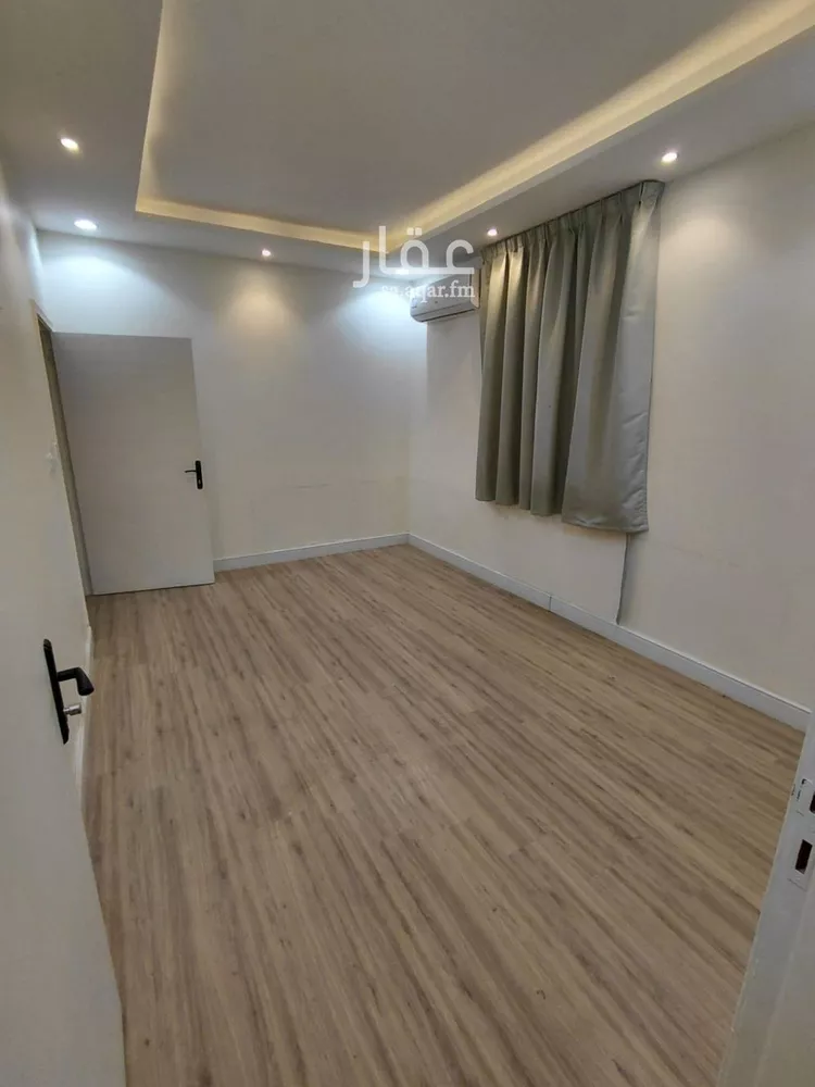 شقة للإيجار في شارع ميناء الاحمدي, حي إشبيلية, مدينة الرياض, منطقة الرياض