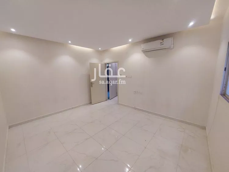 شقة للإيجار في شارع ميناء الاحمدي, حي إشبيلية, مدينة الرياض, منطقة الرياض صورة 4