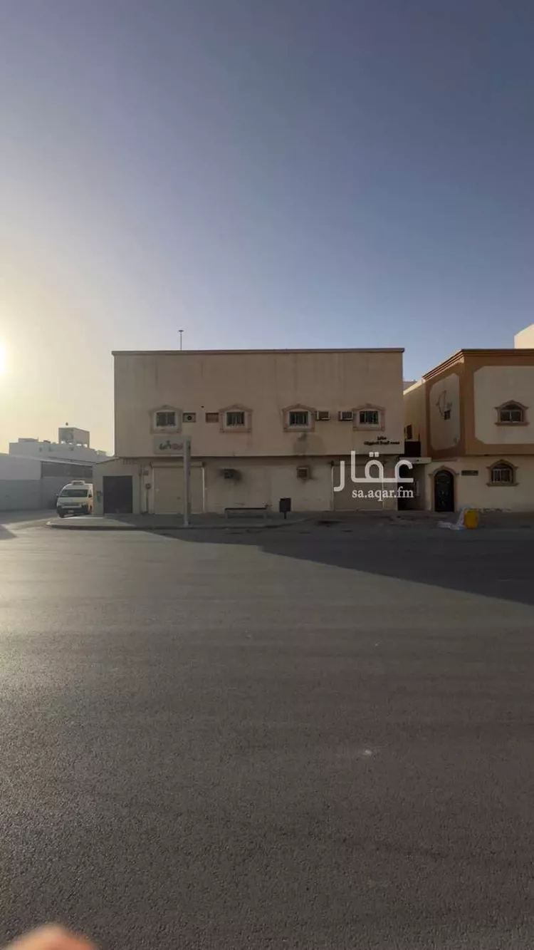 عمارة للبيع في شارع خديجة بنت خويلد, حي طويق, مدينة الرياض, منطقة الرياض صورة 5