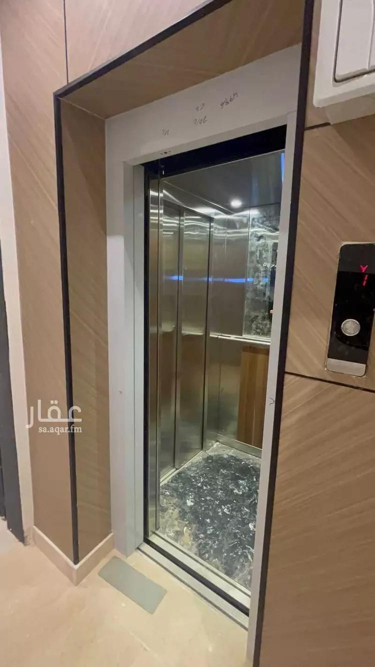 فيلا للبيع في شارع الضياء, حي الجنادرية, مدينة الرياض, منطقة الرياض صورة 2