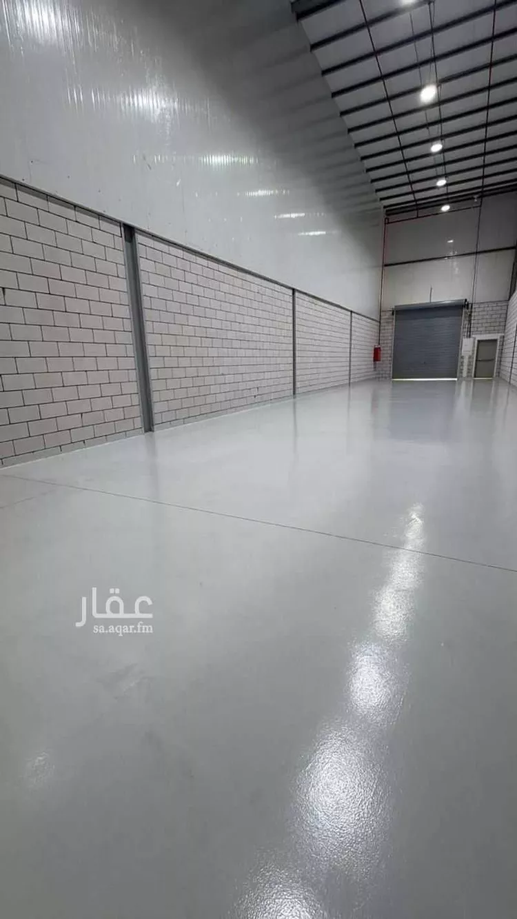 مستودع للإيجار في شارع محمد الغساني, حي النخيل, مدينة جدة, منطقة مكة المكرمة 1 صورة