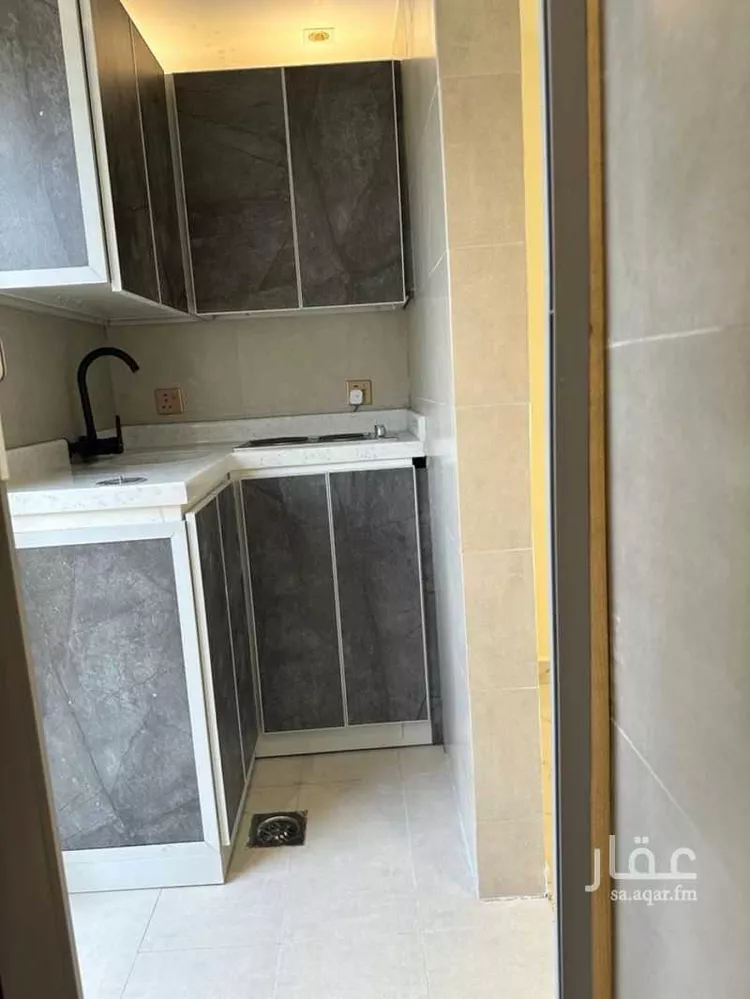 شقة للإيجار في شارع ابي الفضل, حي الورود, مدينة الرياض, منطقة الرياض صورة 5