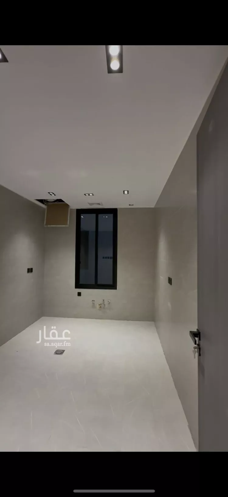 Floor for Sale in Riyadh Al Janadriyah 10