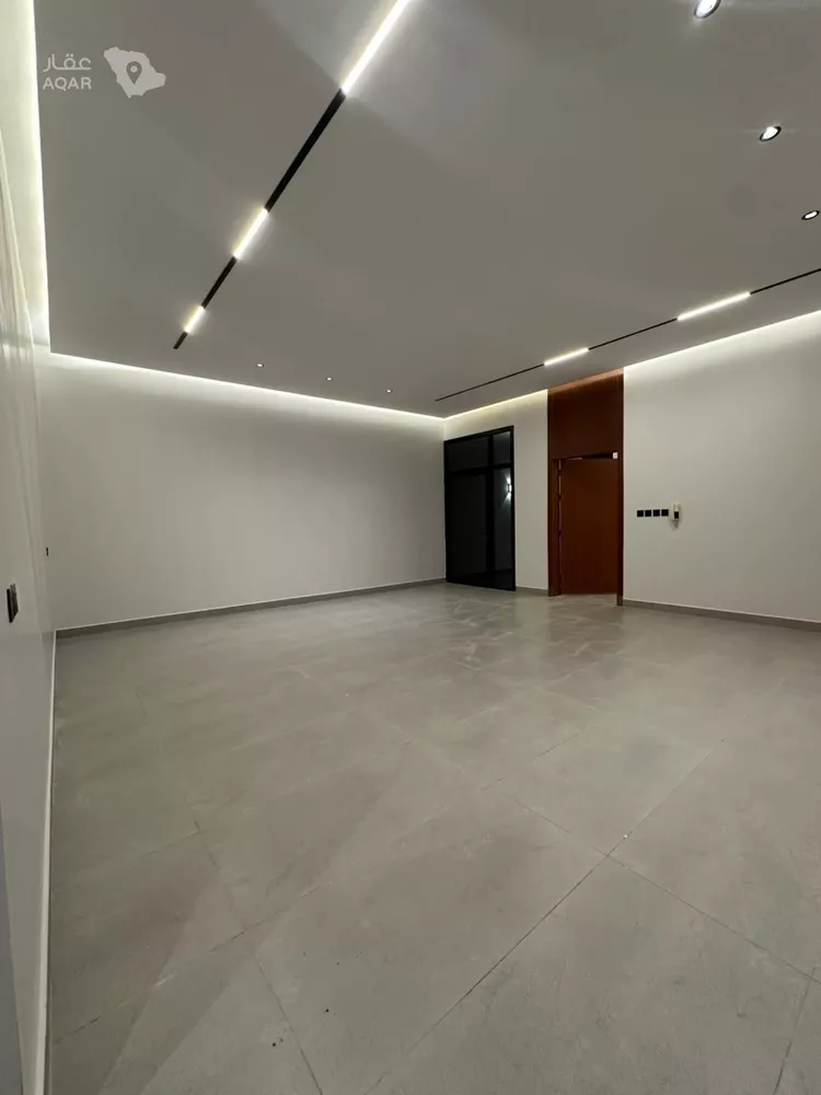 Villa for Sale in Riyadh Al Janadriyah 6