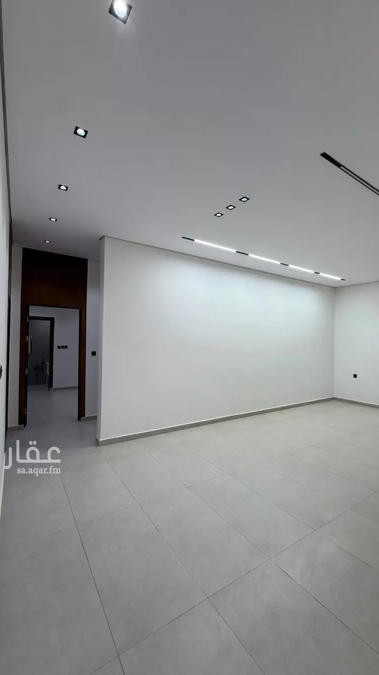 فيلا للبيع في شارع أحمد بن صالح منصور, حي الجنادرية, مدينة الرياض, منطقة الرياض صورة 4