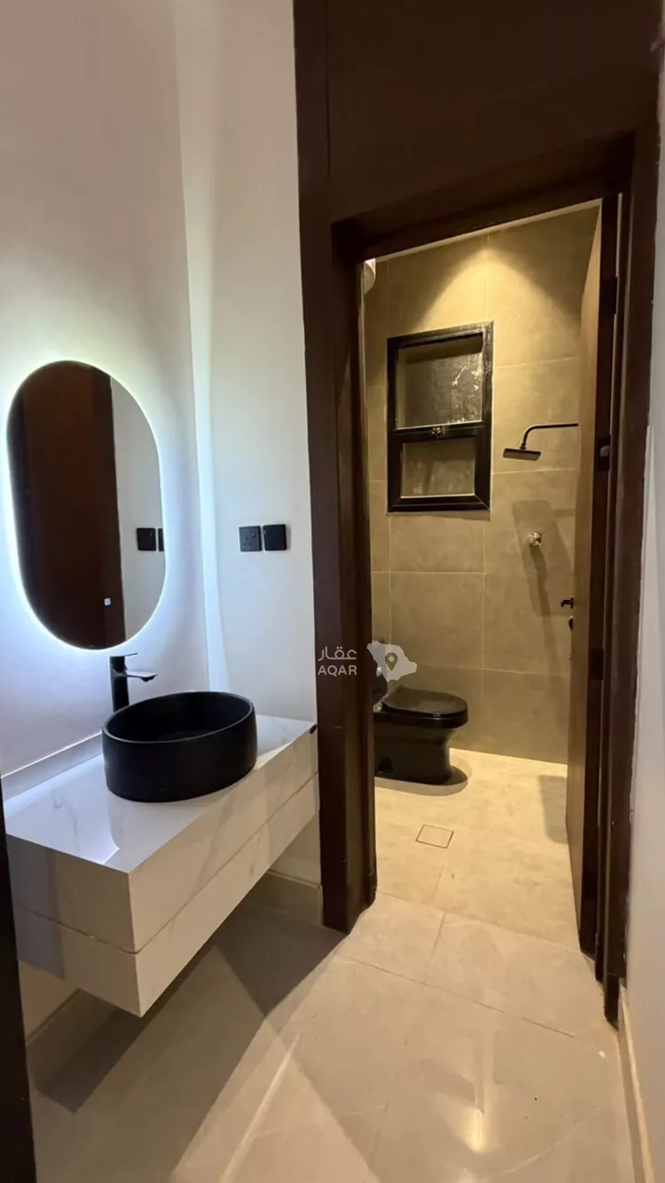 Floor for Sale in Riyadh Ash Sharq 6