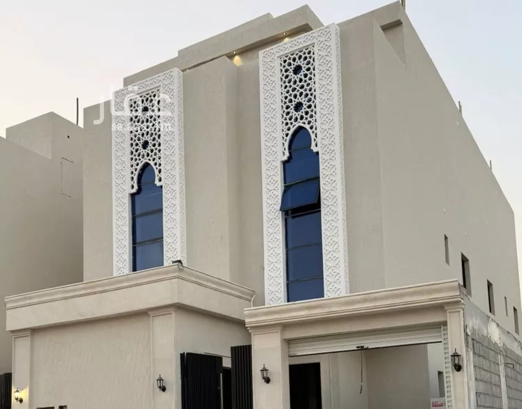 Floor for Sale in Riyadh Al Janadriyah