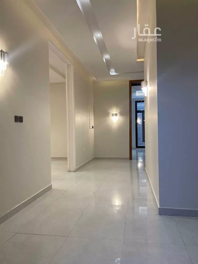 فيلا للبيع في شارع شرف الدين بن تيمية, حي المهدية, مدينة الرياض, منطقة الرياض صورة 3
