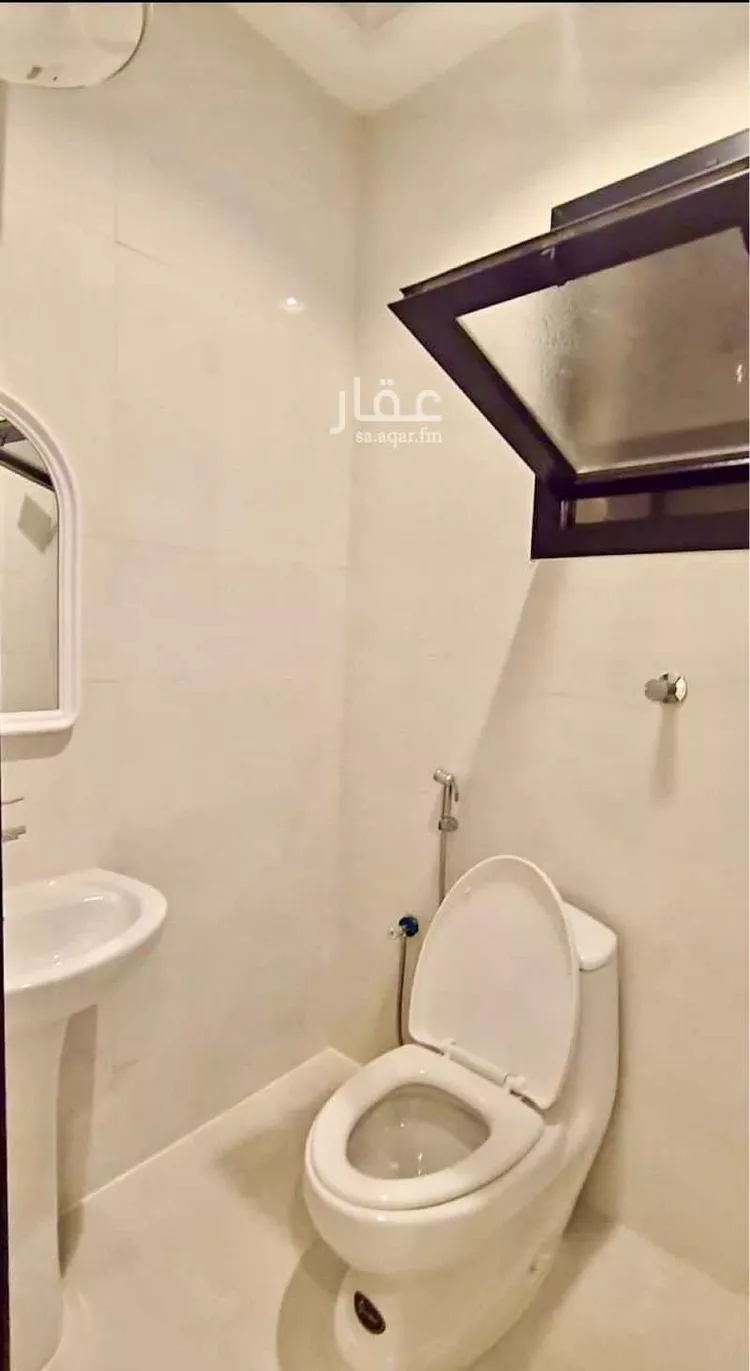 شقة للإيجار في شارع بقيق, حي الخبر الجنوبية, مدينة الخبر, المنطقة الشرقية صورة 3