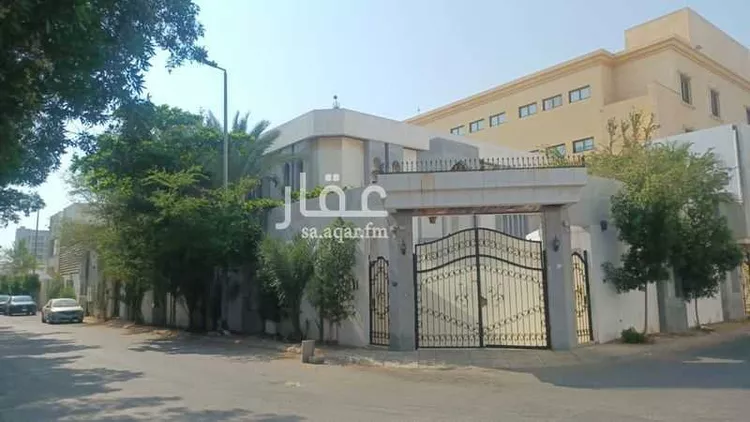 فيلا للبيع في شارع عبدالله ابن جلوي, حي الروضة, مدينة جدة, منطقة مكة المكرمة