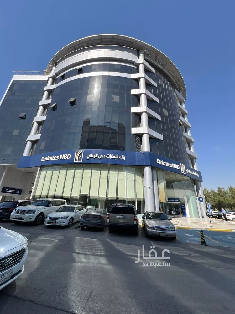 مكتب تجاري للإيجار في شارع الأمير حمود بن عبدالعزيز, حي المحمدية, مدينة الرياض, منطقة الرياض
