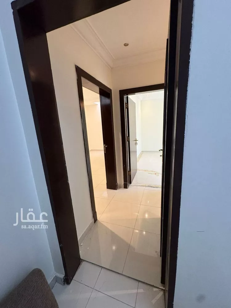 دور للإيجار في شارع رقم 326, حي الملقا, مدينة الرياض, منطقة الرياض صورة 3