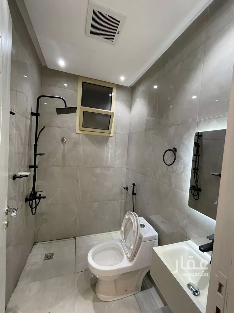 Apartment for Rent in Riyadh Al Malqa 6