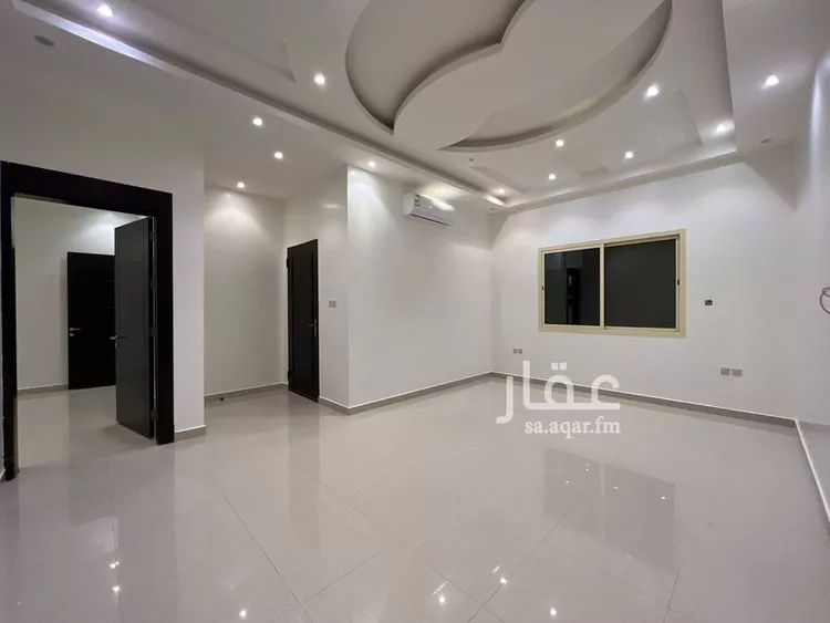 دور للإيجار في شارع رقم 342, حي الملقا, مدينة الرياض, منطقة الرياض صورة 2