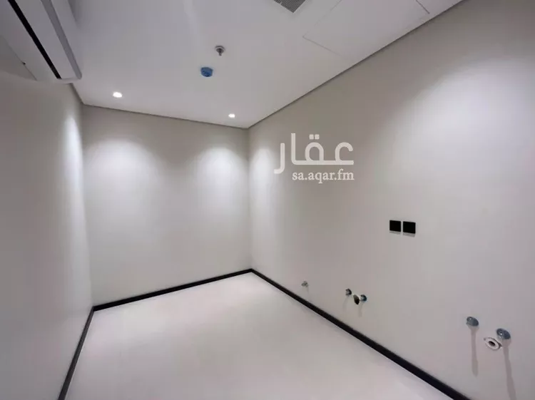 شقة للإيجار في شارع أرجوان, حي الملقا, مدينة الرياض, منطقة الرياض 8