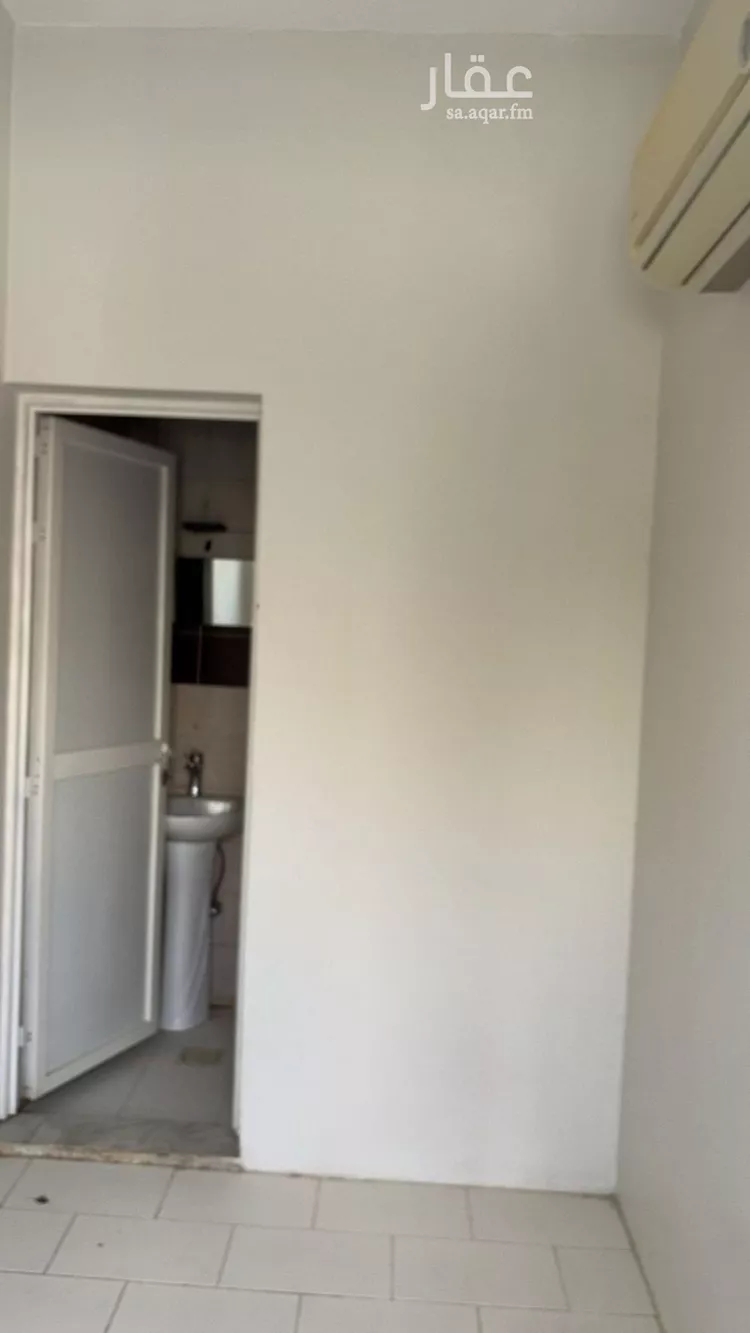 Room for Rent in Riyadh Al Malqa صورة 2