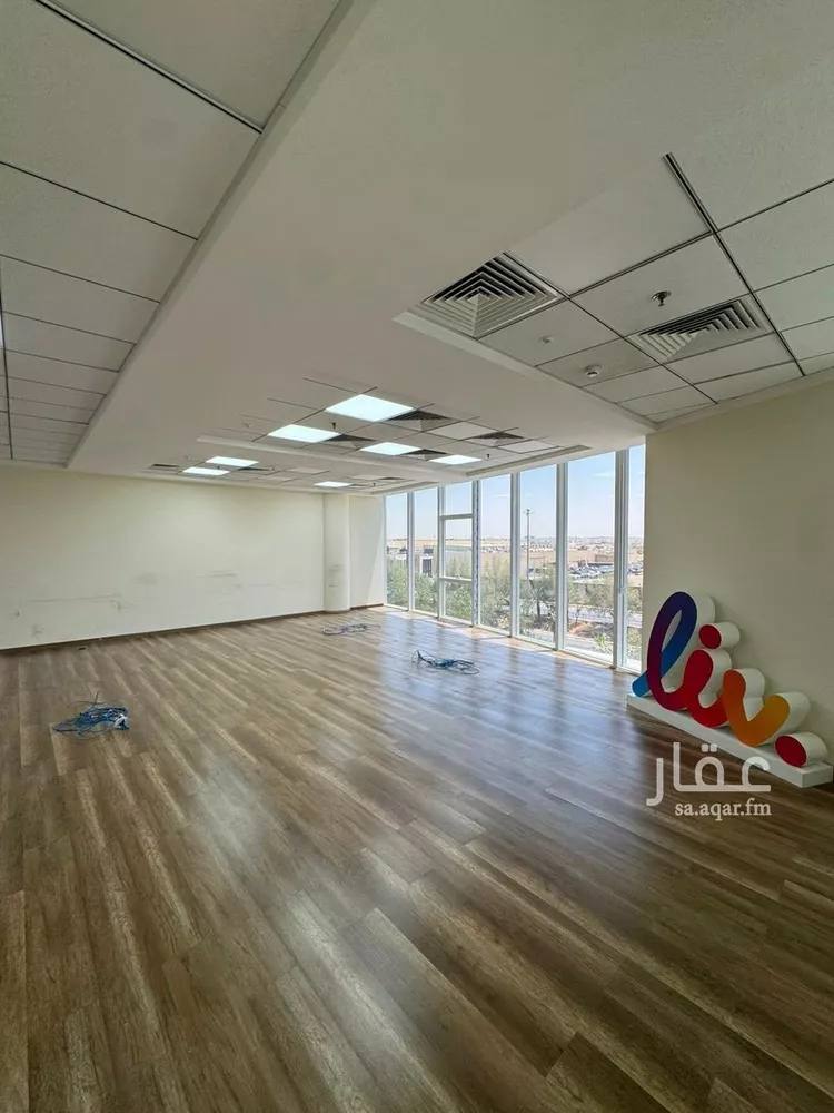 Commercial Office for Rent in Riyadh Al Mohammadiyah صورة 4